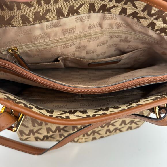 Michael Kors MK Signature Tote Shoulder Handbag Purse - Picture 6 of 14